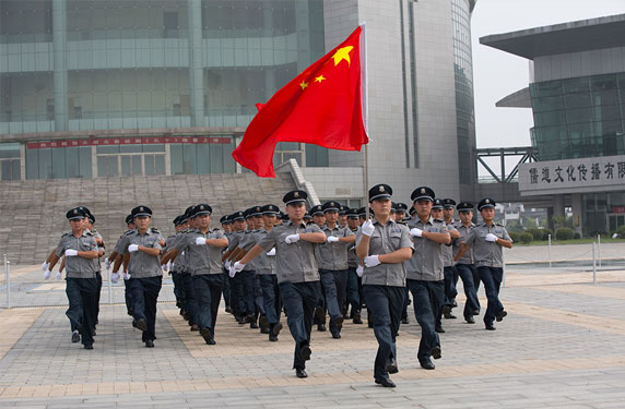 選擇華威保安服務